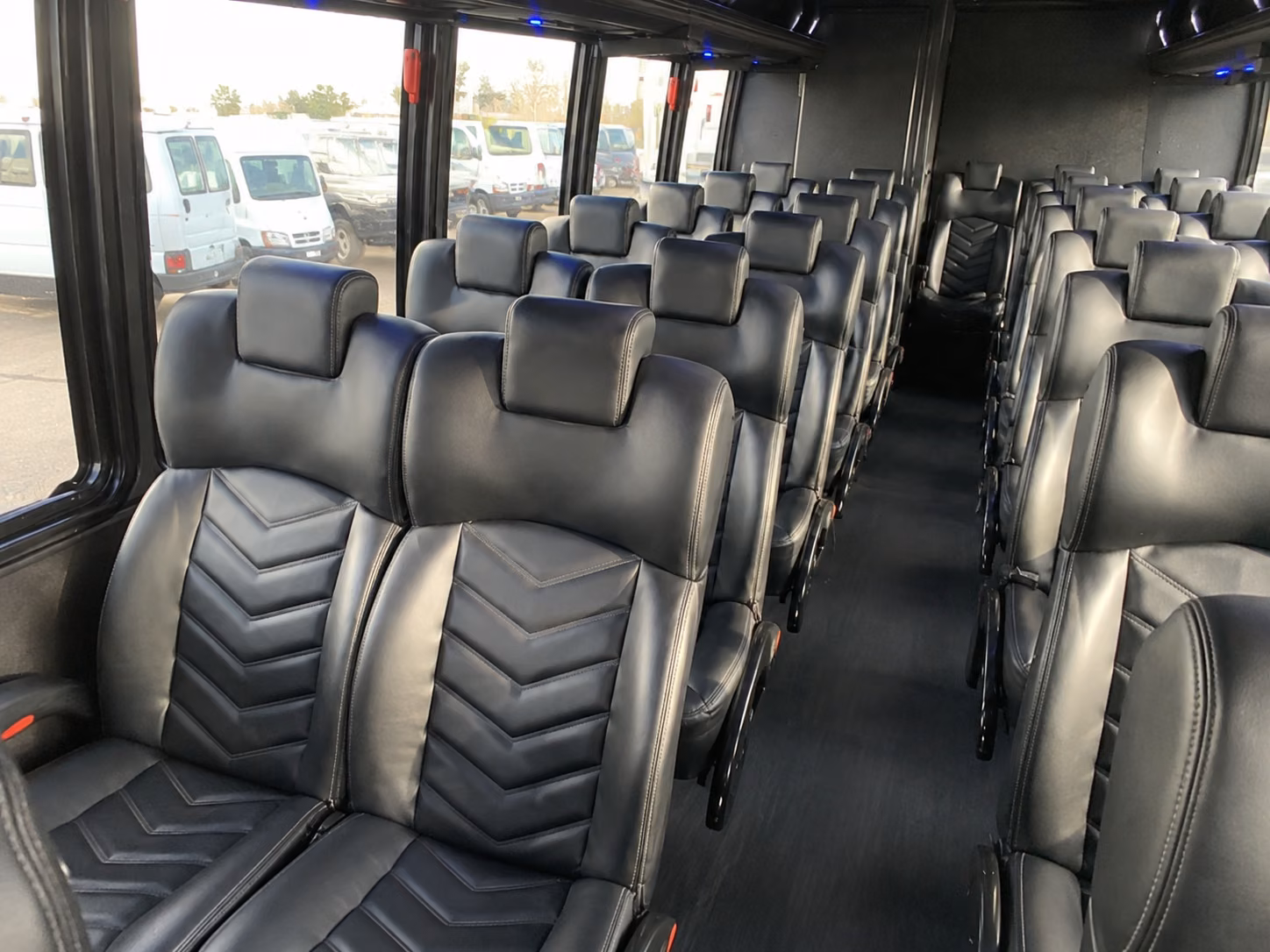 guest shuttles to walnut springs winery and wedding venues around knoxville