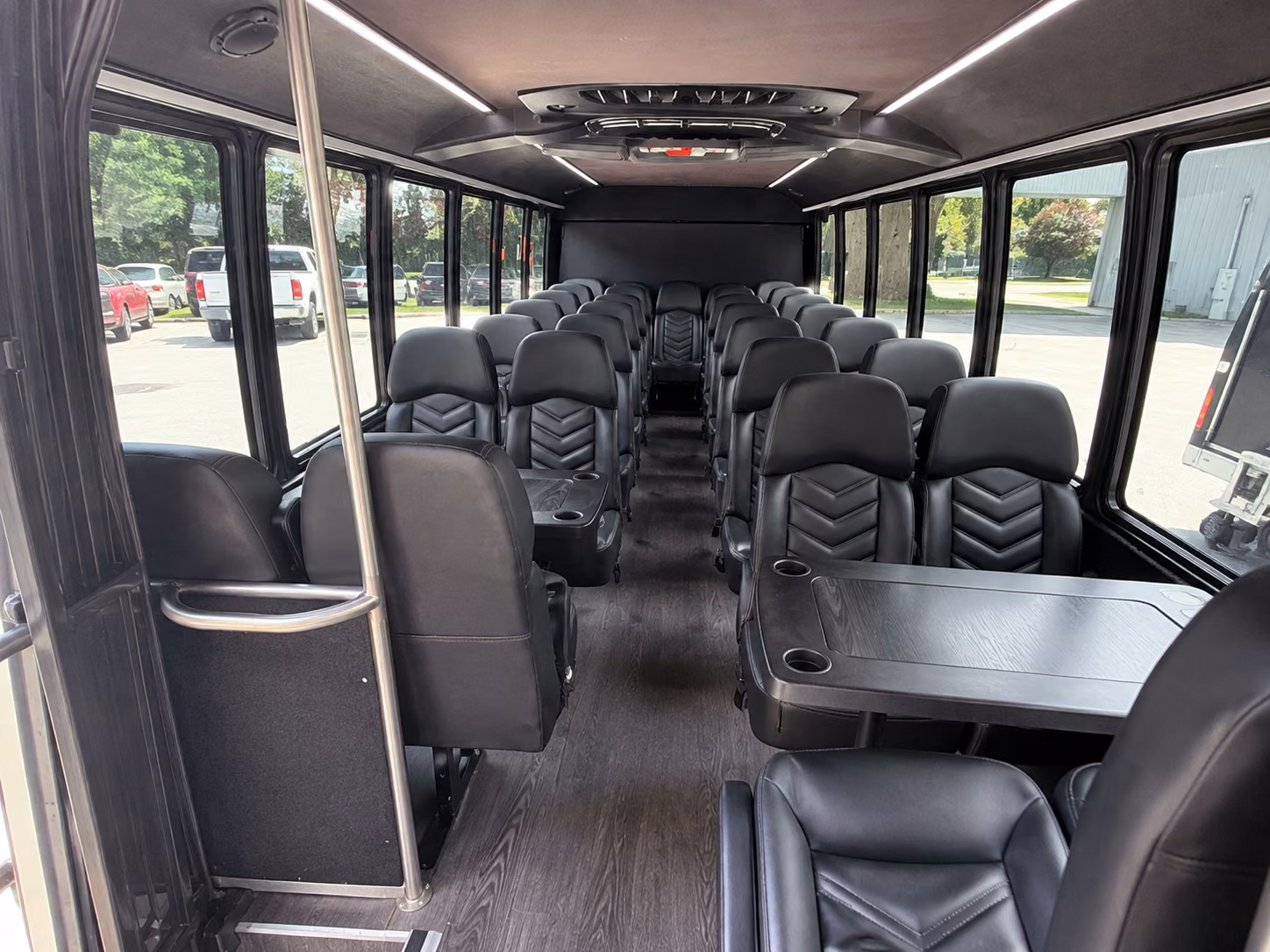 knoxville military base transfer and troop movement buses