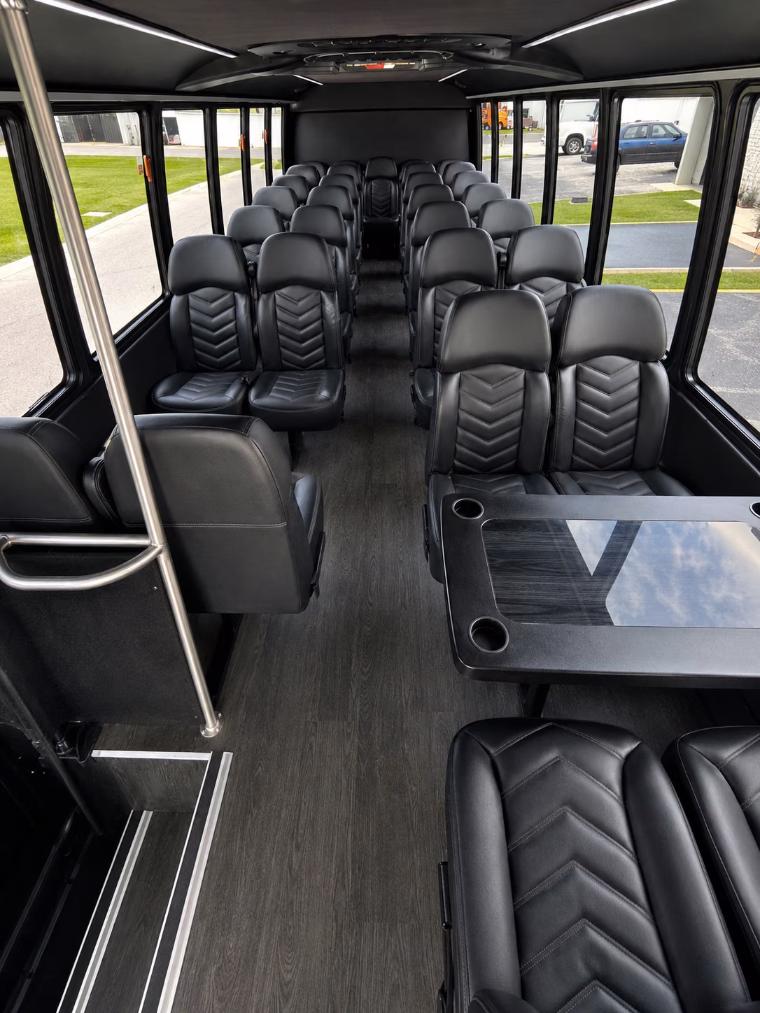 knoxville parking shuttle and park and ride bus rentals
