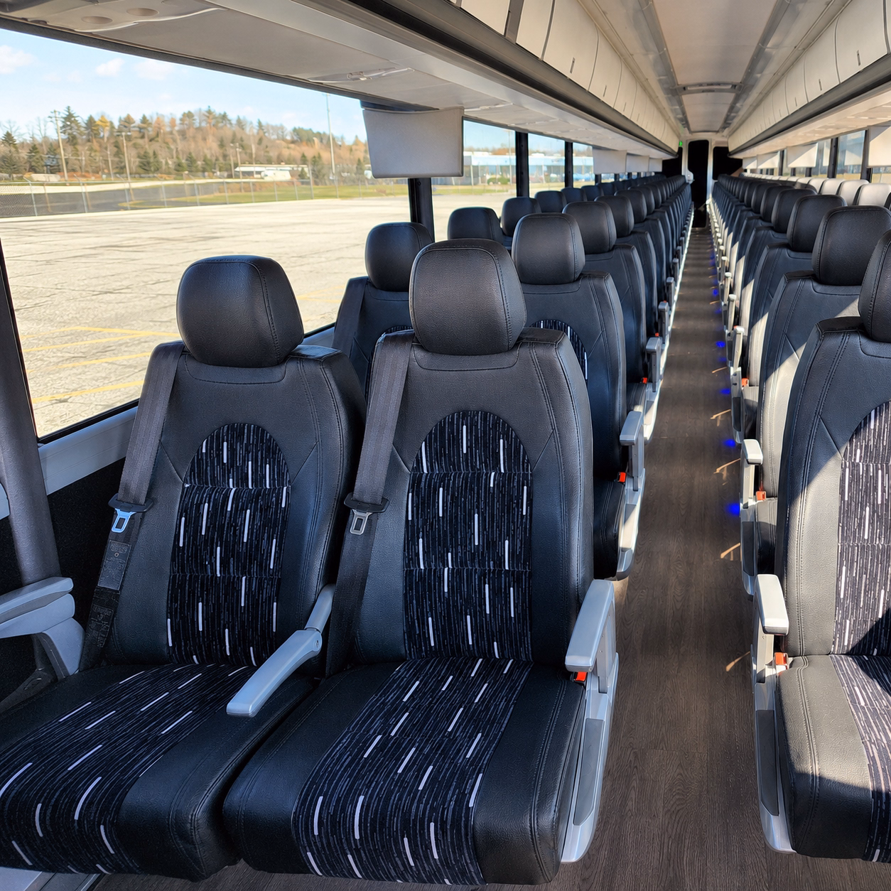 private charter buses for layovers in knoxville